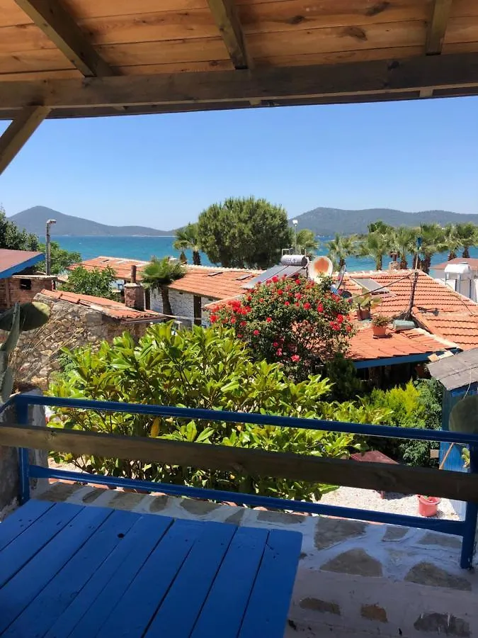 Ertugrulun Tas Konaklari Bed and Breakfast Muğla Nocleg ze śniadaniem