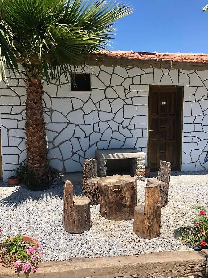 Ertugrulun Tas Konaklari Bed and Breakfast Muğla