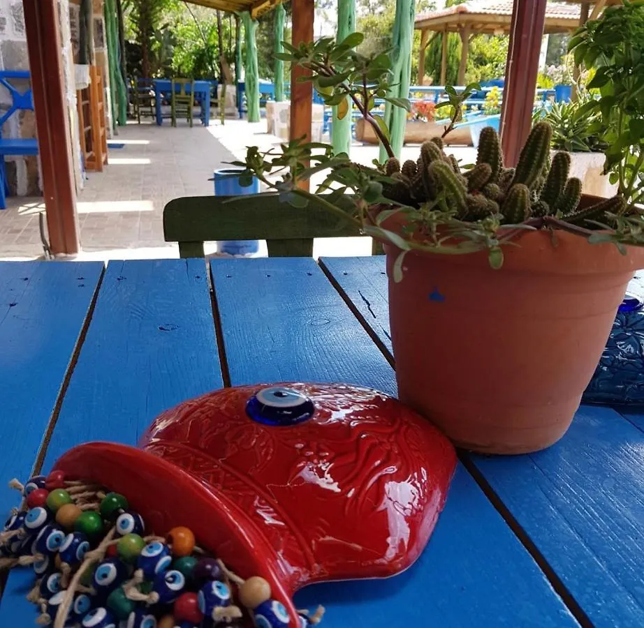 Nocleg ze śniadaniem Ertugrulun Tas Konaklari Bed and Breakfast Muğla
